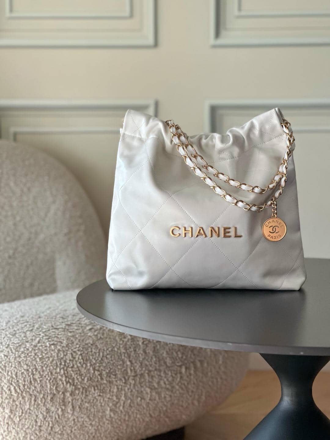 22Bag-008
